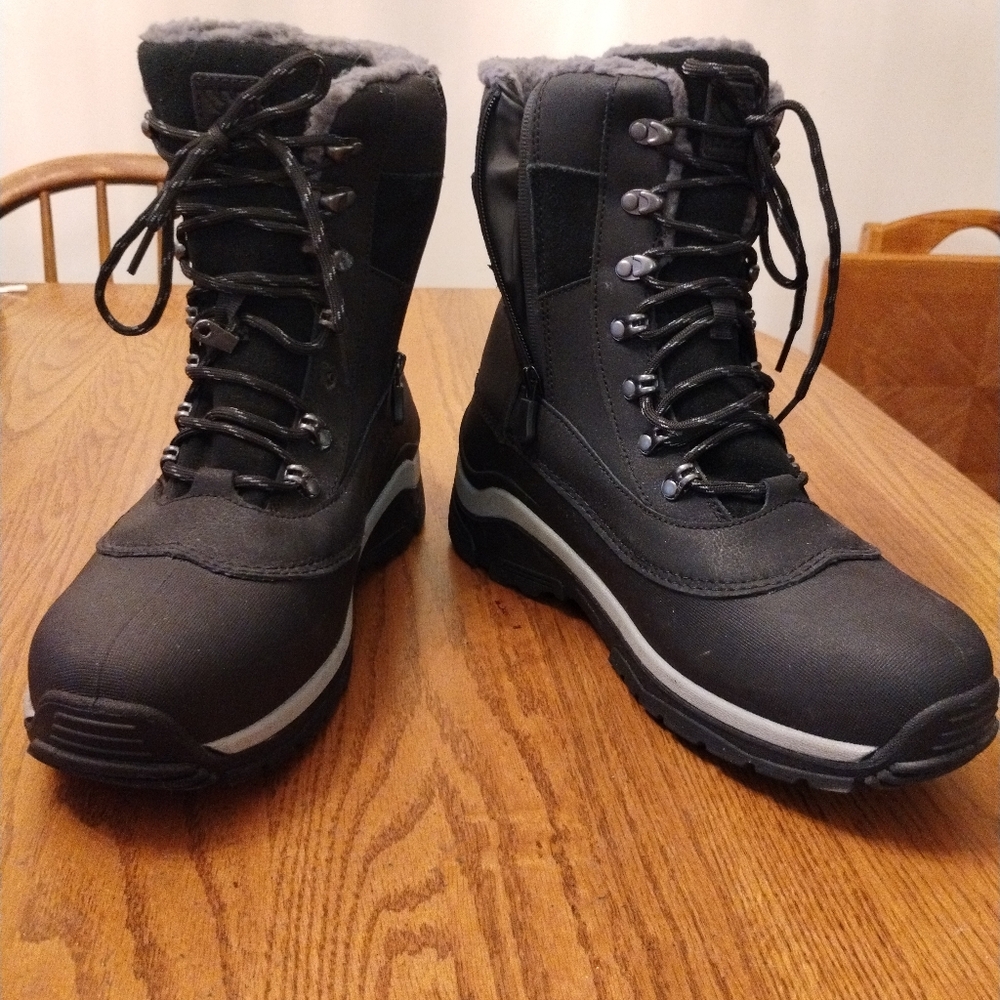 Men's winter boots size 11